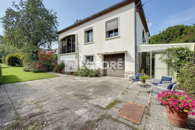 Maison &agrave; vendre &agrave; LA PENNE-SUR-HUVEAUNE Orgon - 6 pi&egrave;ces - 143 m&sup2; 