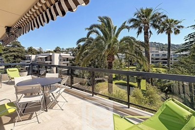 Appartement &agrave; vendre &agrave; CANNES  - 2 pi&egrave;ces - 60 m&sup2; 