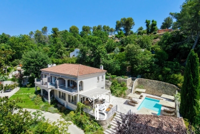 Maison &agrave; vendre &agrave; ST-MARC-JAUMEGARDE  - 10 pi&egrave;ces - 400 m&sup2; 