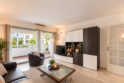 Appartement &agrave; vendre &agrave; JUAN-LES-PINS  - 2 pi&egrave;ces - 60 m&sup2; 