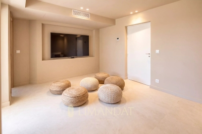 Villa in Le Cannet for rental from 19 000 € / week, Photo 12