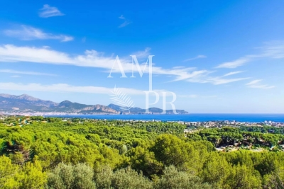 Maison &agrave; vendre &agrave; CANNES  - 7 pi&egrave;ces - 440 m&sup2; 