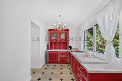 Villa in Antibes for rental from 50 000 € / week, Photo 8