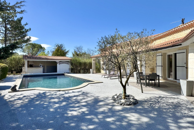 Maison &agrave; vendre &agrave; ST-PRIVAT-DES-VIEUX  - 6 pi&egrave;ces - 172 m&sup2; 