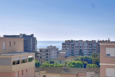 Appartement &agrave; vendre &agrave; ROQUEBRUNE-CAP-MARTIN  - 1 pi&egrave;ces - 29 m&sup2; 