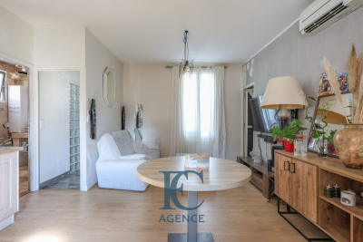Maison &agrave; vendre &agrave; ST-CYR-SUR-MER  - 4 pi&egrave;ces - 90 m&sup2; 