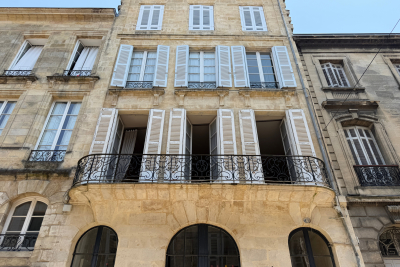 Appartement &agrave; vendre &agrave; BORDEAUX  - 6 pi&egrave;ces - 197 m&sup2; 