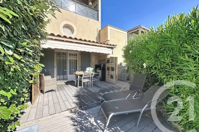 Appartement &agrave; vendre &agrave; UZÈS  - 3 pi&egrave;ces - 47 m&sup2; 