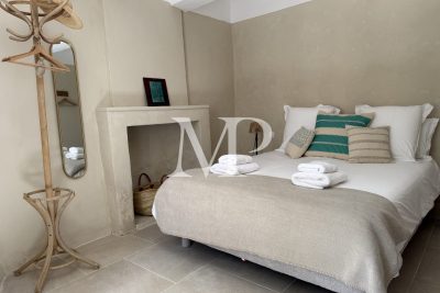 Villa in Saint Saturnin les Apt for rental from 6 650 € / week, Photo 16