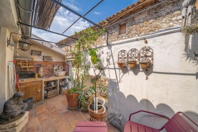 Maison &agrave; vendre &agrave; ST-PAUL-DE-VENCE  - 3 pi&egrave;ces - 95 m&sup2; 