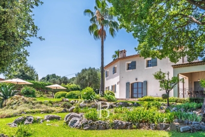 Maison &agrave; vendre &agrave; BIOT Thiole - 7 pi&egrave;ces - 240 m&sup2; 