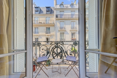 Appartement &agrave; vendre &agrave; PARIS 17EME Batignolles 10 - 5 pi&egrave;ces - 145 m&sup2; 