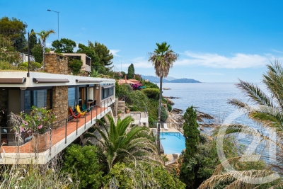 Maison &agrave; vendre &agrave; Le Lavandou  - 6 pi&egrave;ces 138 m&sup2; 