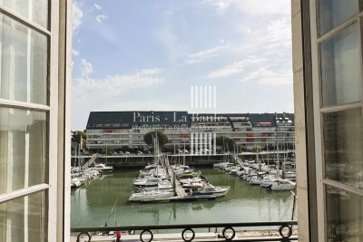 Maison &agrave; vendre &agrave; LE POULIGUEN  - 14 pi&egrave;ces - 354 m&sup2; 