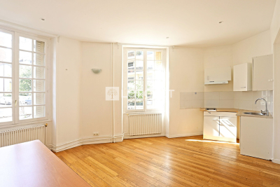 Appartement &agrave; vendre &agrave; PARIS 14EME  - 3 pi&egrave;ces - 54 m&sup2; 