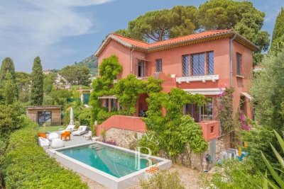 Maison &agrave; vendre &agrave; VILLEFRANCHE-SUR-MER  - 6 pi&egrave;ces - 190 m&sup2; 