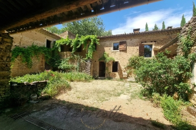 Maison &agrave; vendre &agrave; GRIGNAN   - 155 m&sup2; 