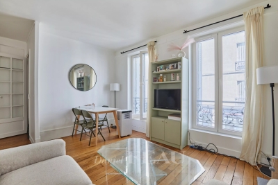 Appartement &agrave; vendre &agrave; PARIS 7EME  - 2 pi&egrave;ces - 37 m&sup2; 