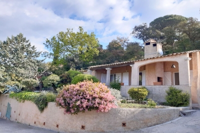 Maison &agrave; vendre &agrave; GRIMAUD  - 3 pi&egrave;ces - 90 m&sup2; 