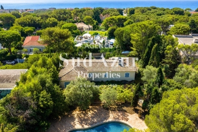 Maison &agrave; vendre &agrave; ST-JEAN-CAP-FERRAT   - 325 m&sup2; 