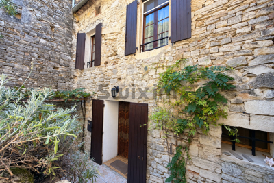 Maison &agrave; vendre &agrave; VEZENOBRES  - 5 pi&egrave;ces - 100 m&sup2; 