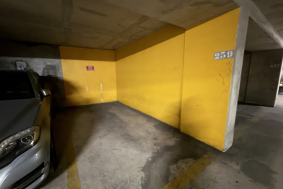Parking/Garage &agrave; vendre &agrave; BEAUSOLEIL   - 11 m&sup2; 