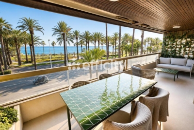 Appartement &agrave; vendre &agrave; CANNES Saint-Augustin - 3 pi&egrave;ces - 65 m&sup2; 