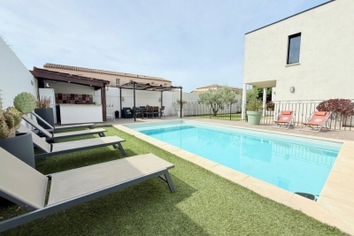 Maison &agrave; vendre &agrave; CLARENSAC  - 6 pi&egrave;ces - 178 m&sup2; 