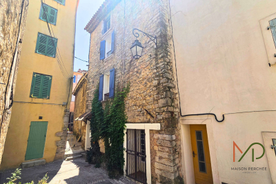 Maison &agrave; vendre &agrave; TRANS-EN-PROVENCE  - 5 pi&egrave;ces - 87 m&sup2; 