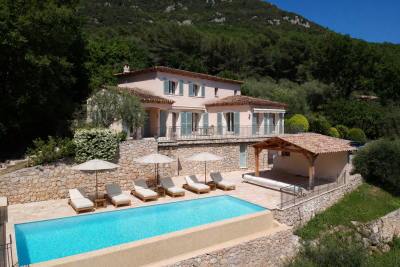 Maison &agrave; vendre &agrave; TOURRETTES-SUR-LOUP  - 5 pi&egrave;ces - 156 m&sup2; 