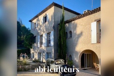 Maison &agrave; vendre &agrave; PEYMEINADE  - 10 pi&egrave;ces - 344 m&sup2; 