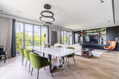 Appartement &agrave; vendre &agrave; NEUILLY SUR SEINE  - 5 pi&egrave;ces - 169 m&sup2; 