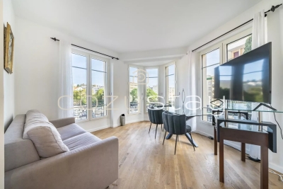 Appartement &agrave; vendre &agrave; CANNES  - 3 pi&egrave;ces - 65 m&sup2; 