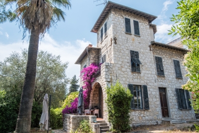 Maison &agrave; vendre &agrave; NICE  - 9 pi&egrave;ces - 238 m&sup2; 