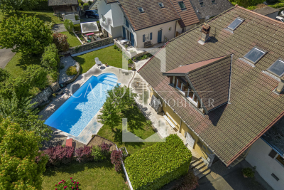 Maison &agrave; vendre &agrave; ANNECY-LE-VIEUX  - 6 pi&egrave;ces - 235 m&sup2; 