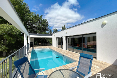 Maison &agrave; vendre &agrave; CREON  - 12 pi&egrave;ces - 452 m&sup2; 