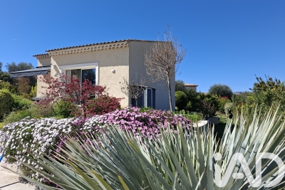 Maison &agrave; vendre &agrave; NICE  - 7 pi&egrave;ces - 205 m&sup2; 