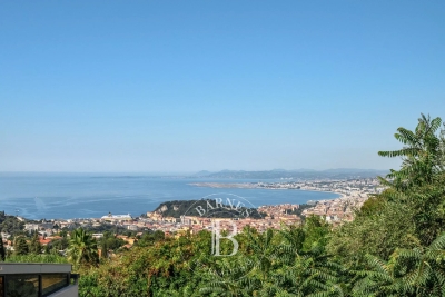 Maison &agrave; vendre &agrave; NICE  - 15 pi&egrave;ces - 500 m&sup2; 