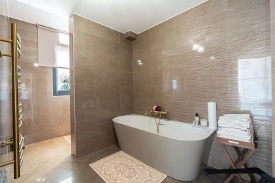 Villa à Roquebrune-Cap-Martin &agrave; louer à partir de 15 000 € / semaine, Photo 14
