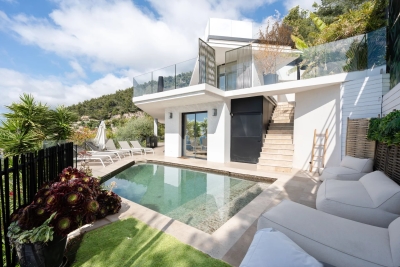 Villa à Roquebrune-Cap-Martin &agrave; louer à partir de 15 000 € / semaine, Photo 3