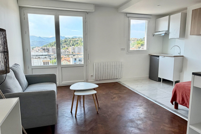 Appartement &agrave; louer &agrave; CAGNES-SUR-MER La Source - 1 pi&egrave;ces - 25 m&sup2; 
