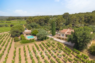 Maison &agrave; vendre &agrave; LE CASTELLET Ouest - 6 pi&egrave;ces - 325 m&sup2; 