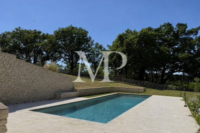 Villa à Goult &agrave; louer à partir de 2 700 € / semaine, Photo 2