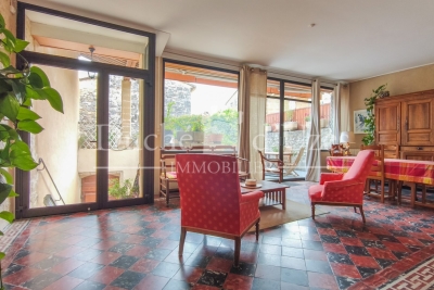 Maison &agrave; vendre &agrave; Uzès  - 7 pi&egrave;ces 164 m&sup2; 