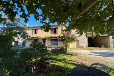 Maison &agrave; vendre &agrave; SUZE LA ROUSSE  - 7 pi&egrave;ces - 655 m&sup2; 