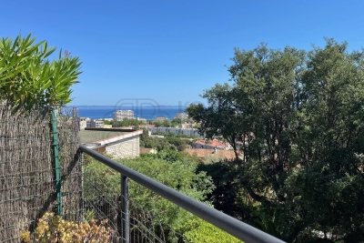 Appartement &agrave; vendre &agrave; LE LAVANDOU  - 1 pi&egrave;ces - 37 m&sup2; 