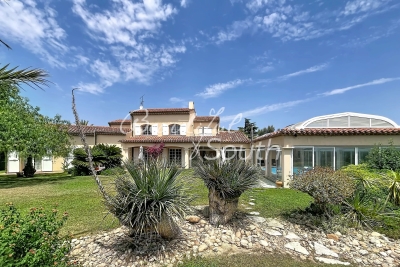 Maison &agrave; vendre &agrave; St Feliu D Avall  - 11 pi&egrave;ces 315 m&sup2; 