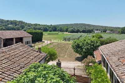Maison &agrave; vendre &agrave; TAILLADES  - 7 pi&egrave;ces - 400 m&sup2; 