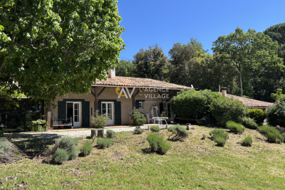 Maison &agrave; vendre &agrave; LA GARDE-FREINET  - 10 pi&egrave;ces - 195 m&sup2; 