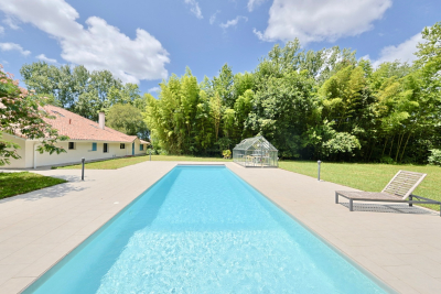 Maison &agrave; vendre &agrave; St-Martin-de-Hinx  - 7 pi&egrave;ces 371 m&sup2; 
